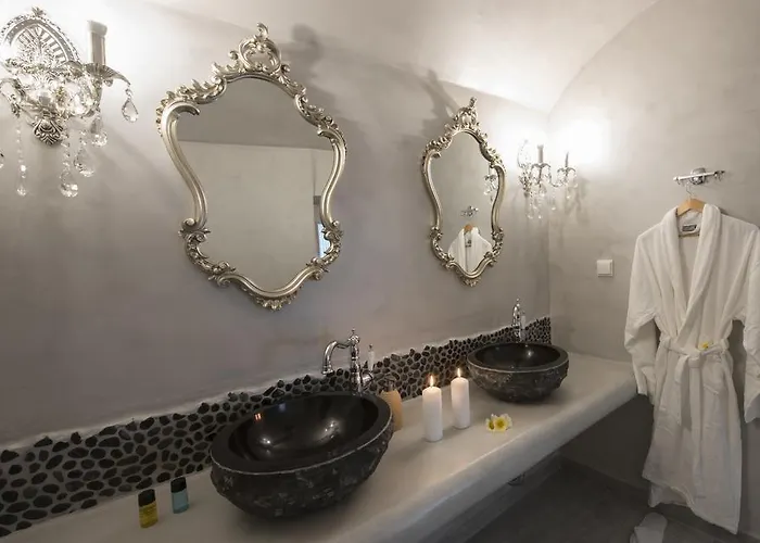 Villa Simantiri Private