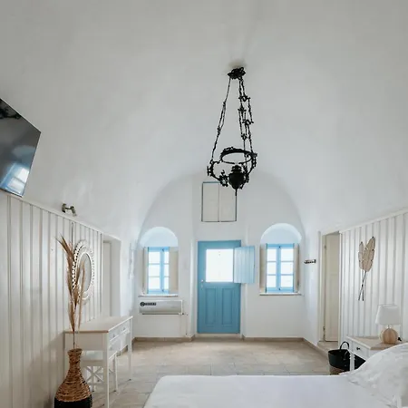 Simantiri Private Megalochori (Santorini)