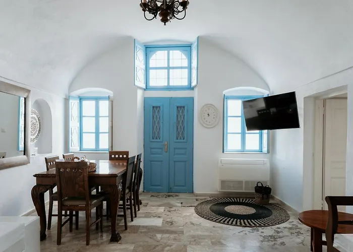 Simantiri Private Мегалохори