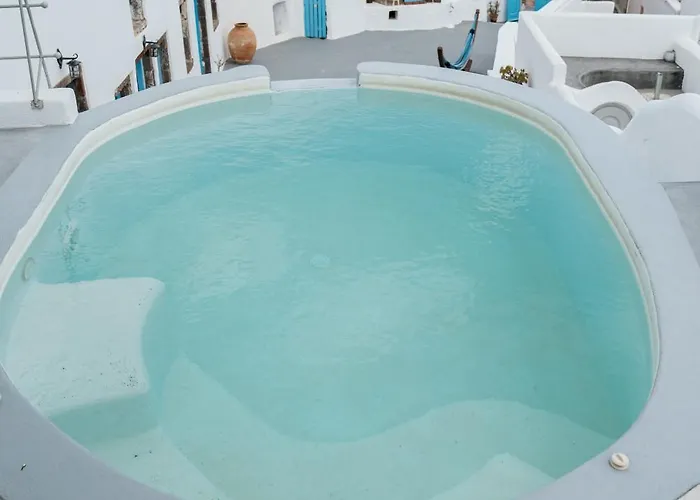 Villa Simantiri Private *