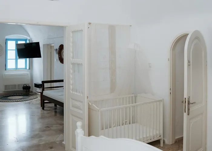 Villa Simantiri Private